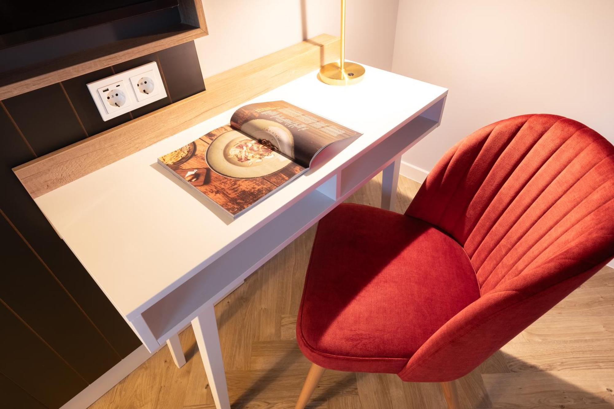 Holiday Inn - The Niu, Flower Konstanz By Ihg מראה חיצוני תמונה