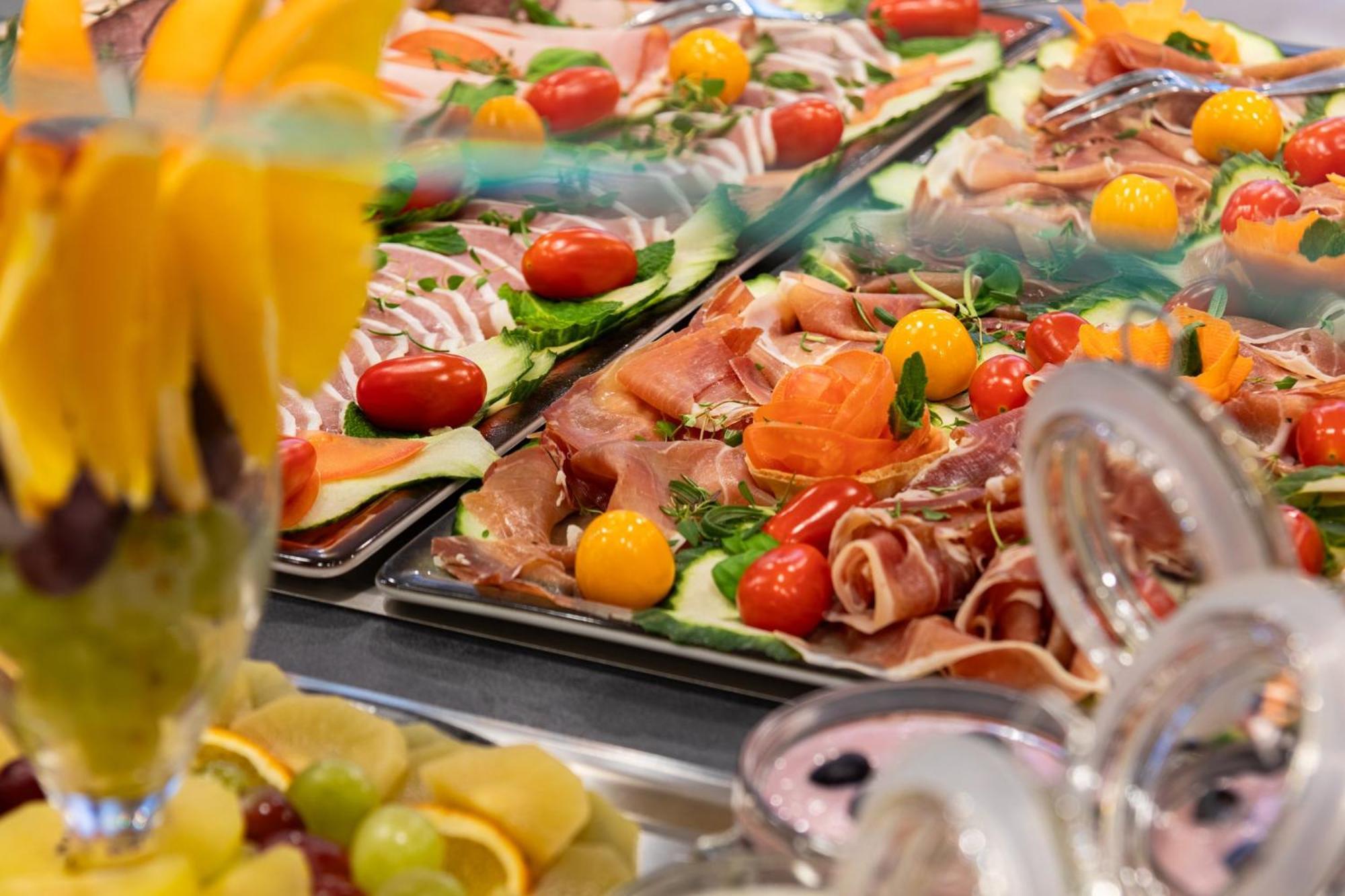 Holiday Inn - The Niu, Flower Konstanz By Ihg מראה חיצוני תמונה
