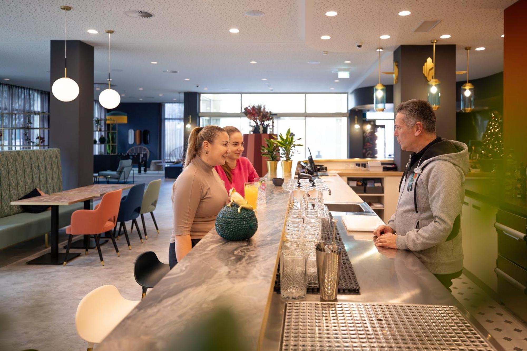 Holiday Inn - The Niu, Flower Konstanz By Ihg מראה חיצוני תמונה